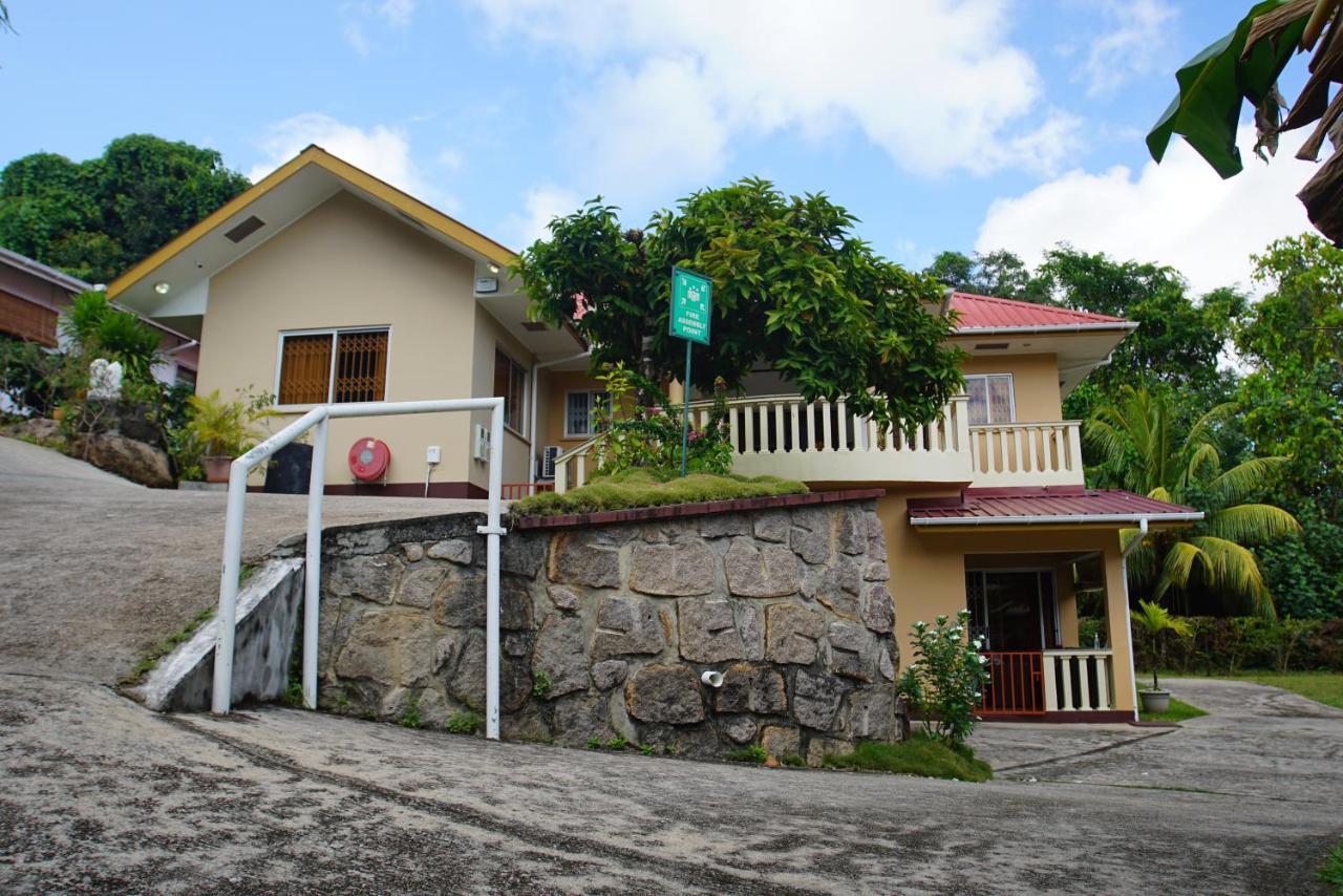 Zeph Self Catering Leilighet Baie Lazare  Eksteriør bilde