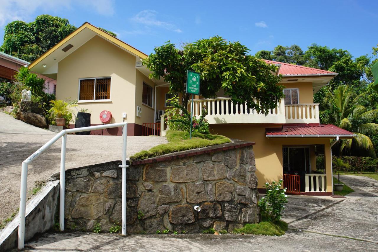 Zeph Self Catering Leilighet Baie Lazare  Eksteriør bilde